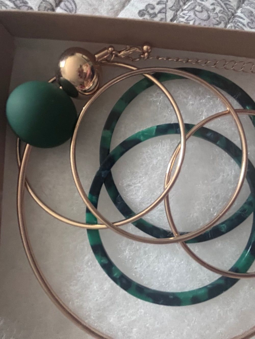 Green & gold necklace & bangle bracelets
